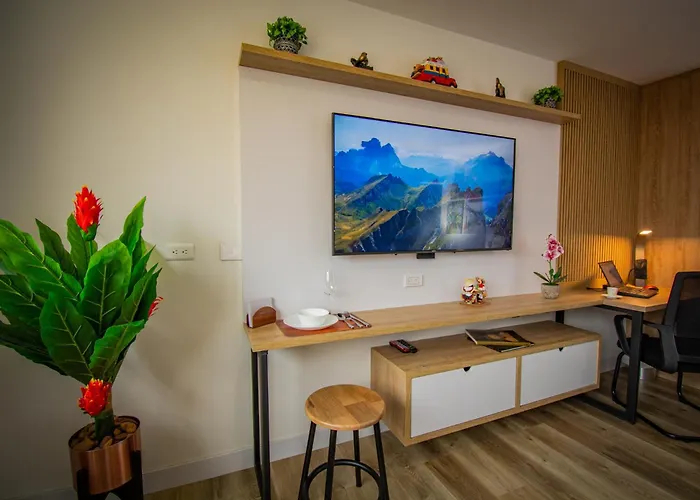 Unique Suite In El Poblado Cowork/ Gym / Fast Wifi