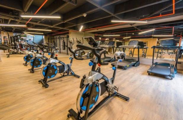 Unique In El Poblado Cowork/ Gym / Fast Wifi Apartment *