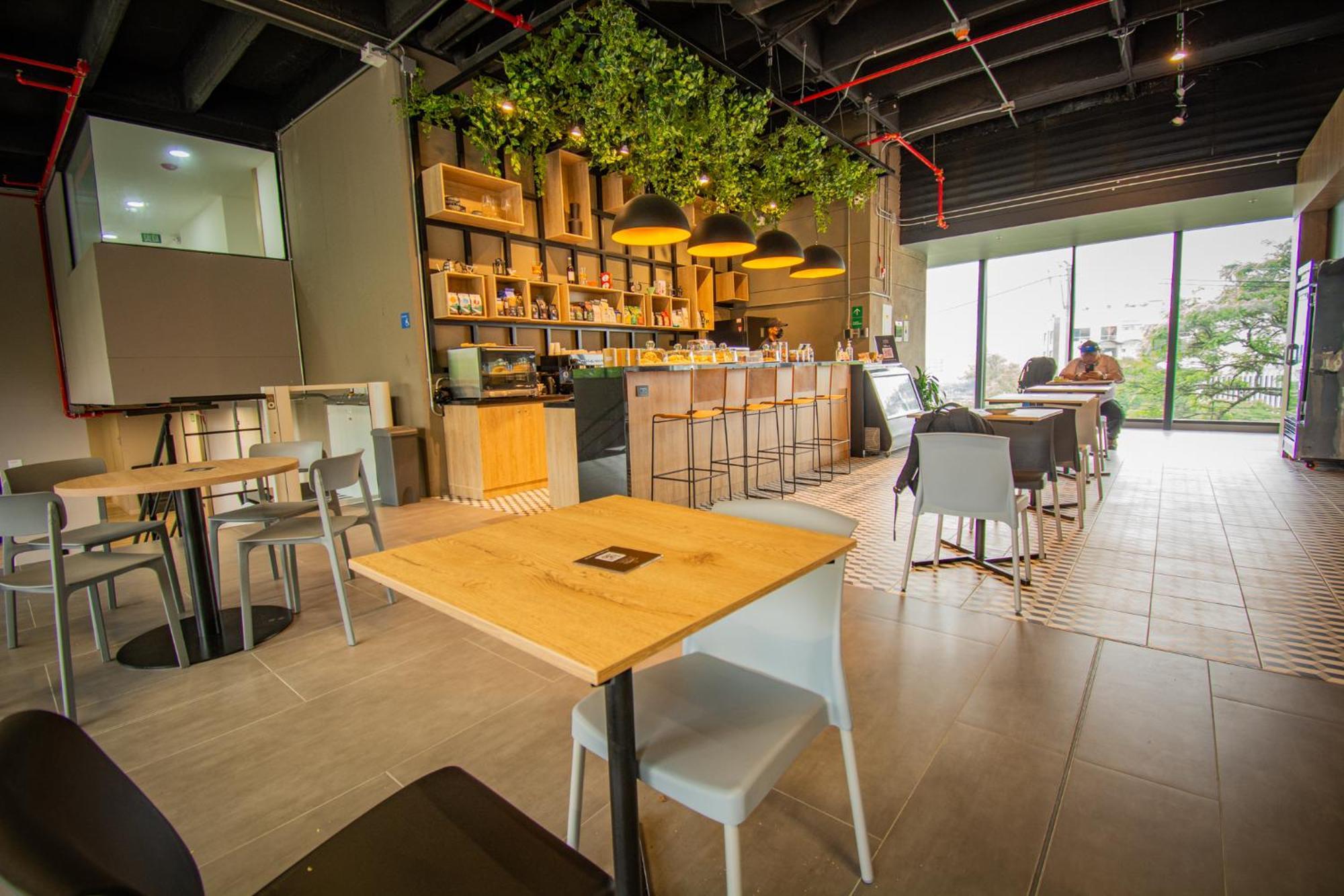 Unique In El Poblado Cowork/ Gym / Fast Wifi *